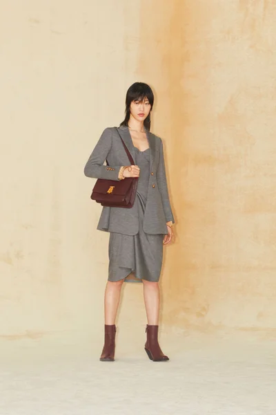 Look 27